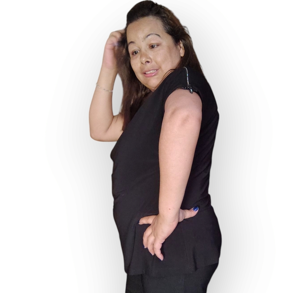 Jessica Black Draped Top – Size Large - Picture 7 of 15